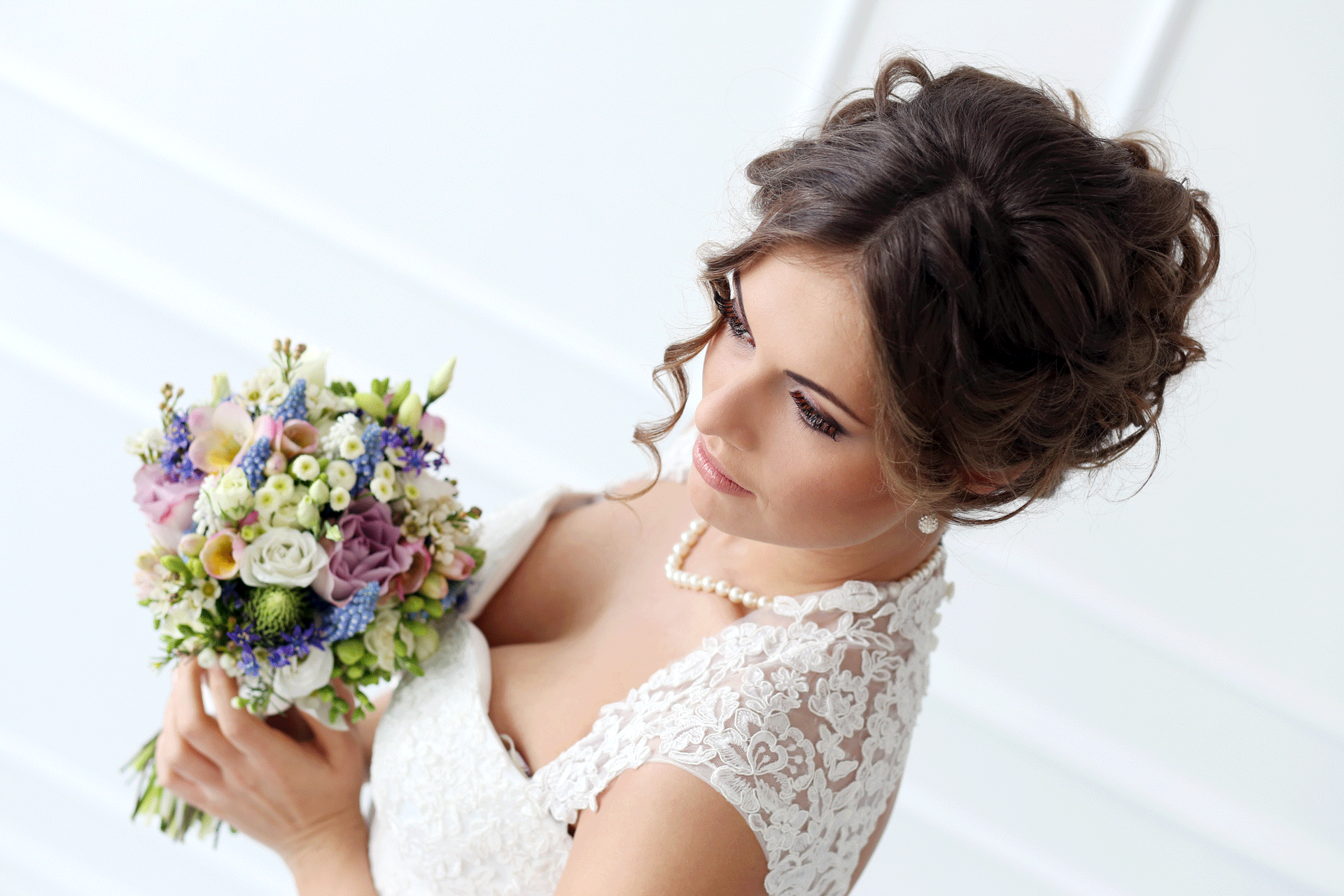 Cómo peinarte para tu boda 8 peinados para novia por el estilista Leonardo  Rocco FOTOS